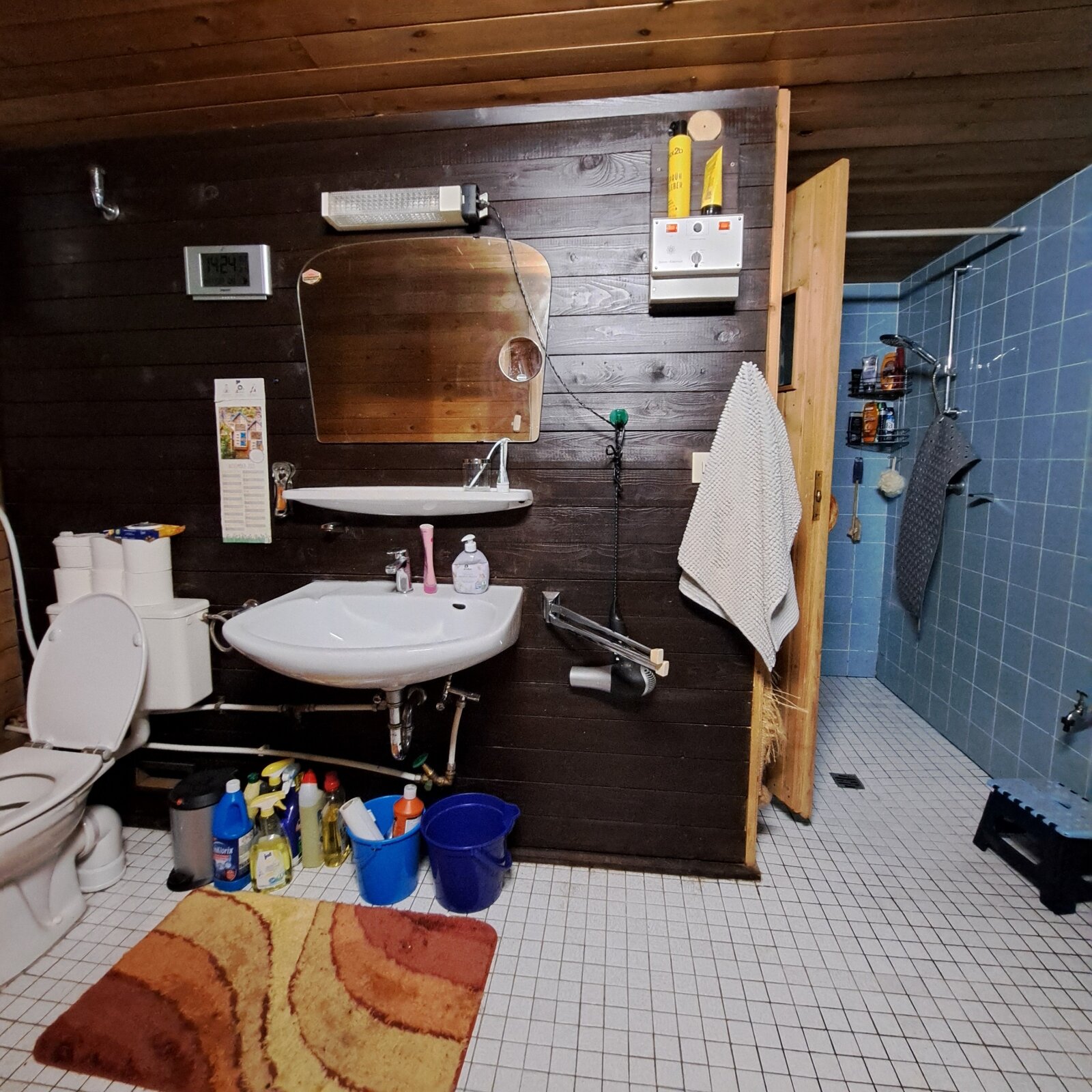 Badezimmer mit Sauna